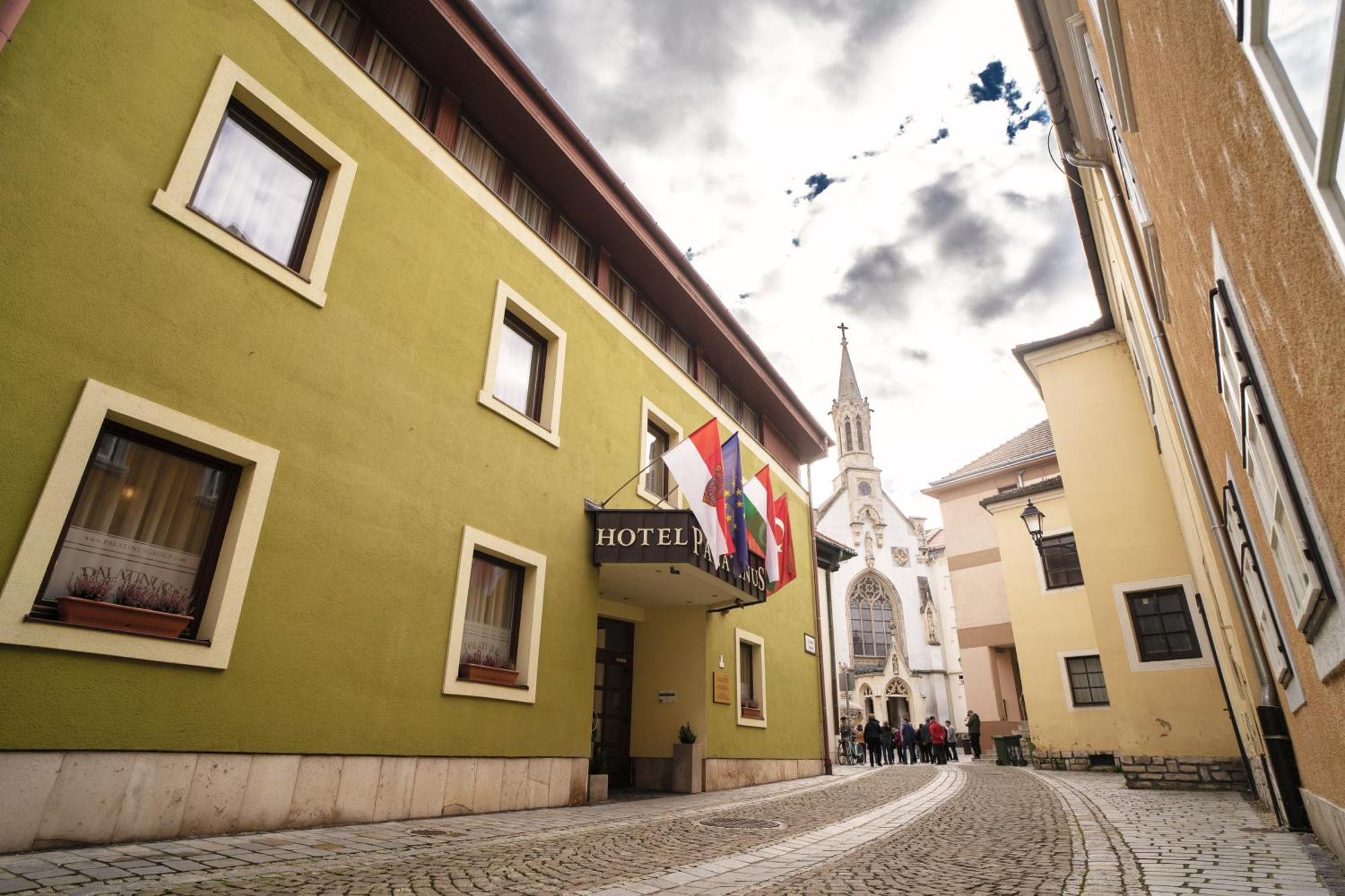 Hotel Palatinus Sopron Zewnętrze zdjęcie